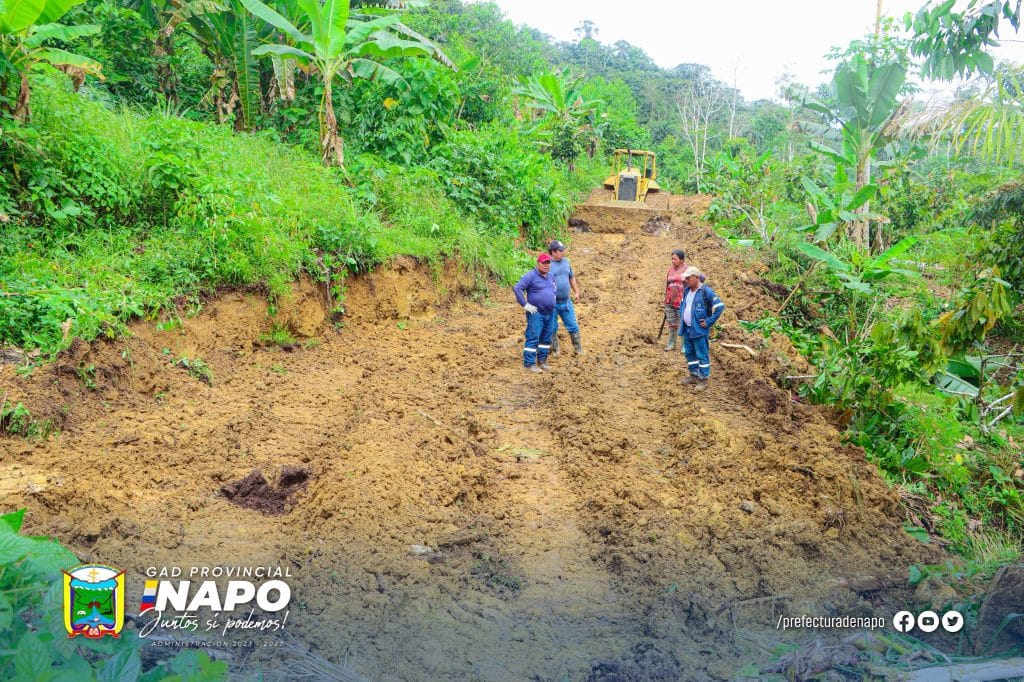 19 apertura y lastrado de la vía ongota pumacocha (21 mayo)