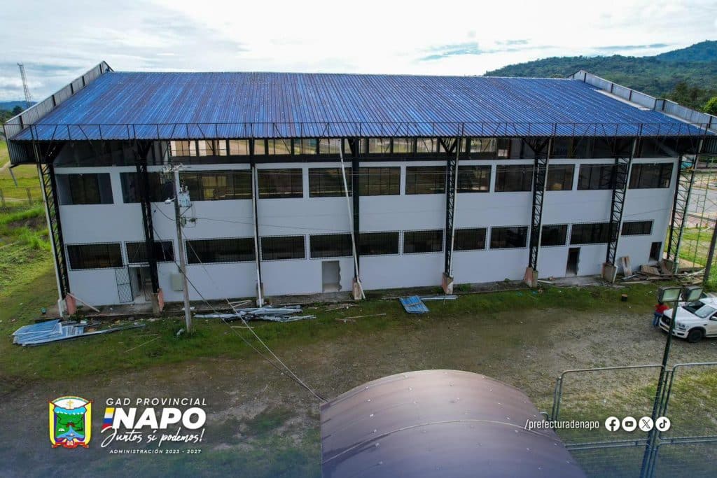 55 mejoramos los espacios deportivos en carlos julio arosemena tola (13 junio)