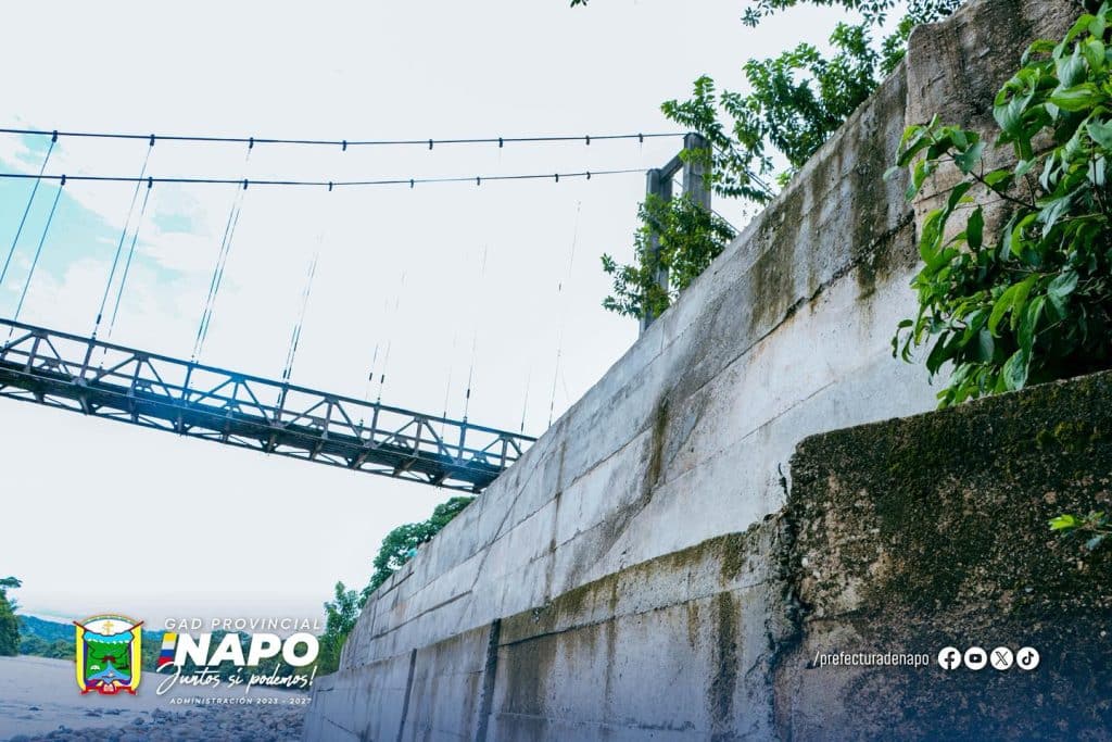 57 obra de protección vial en la comunidad costa azul (17 junio)