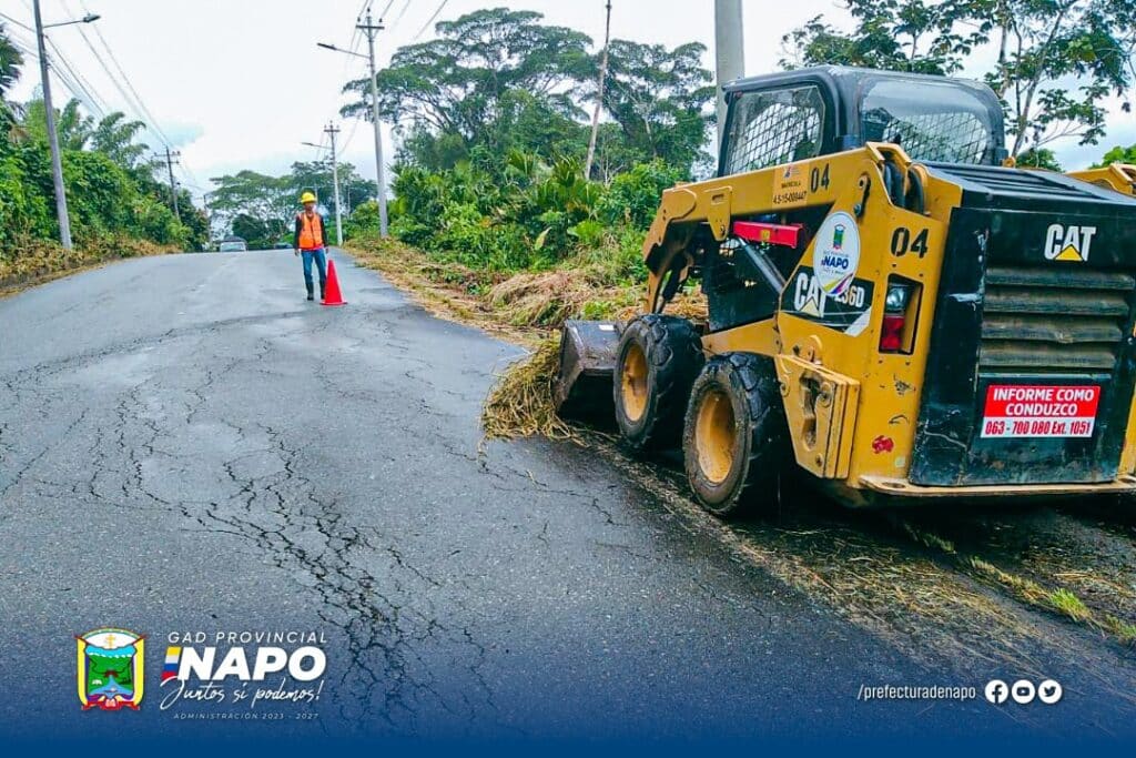 Exitosa-jornada-de-limpieza-en-la-via-que-conecta-Puerto-Napo-con-Puerto-Misahualli-5