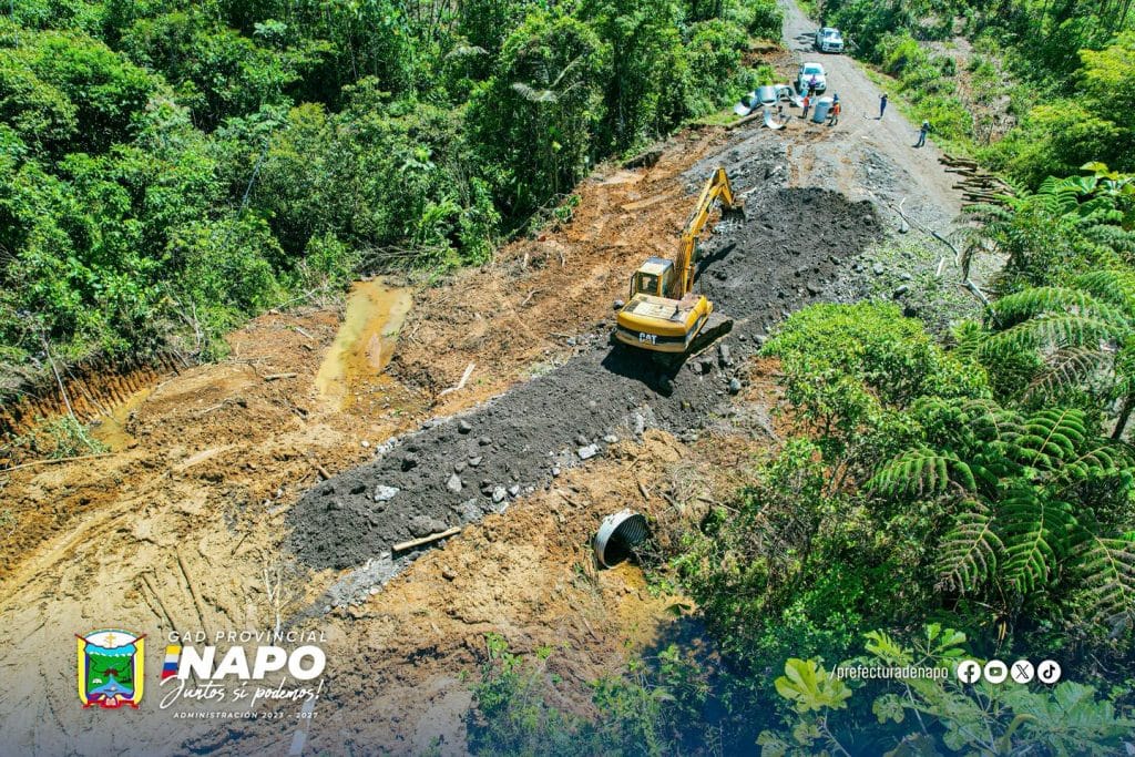 apertura y lastrado 2km rio pucuno