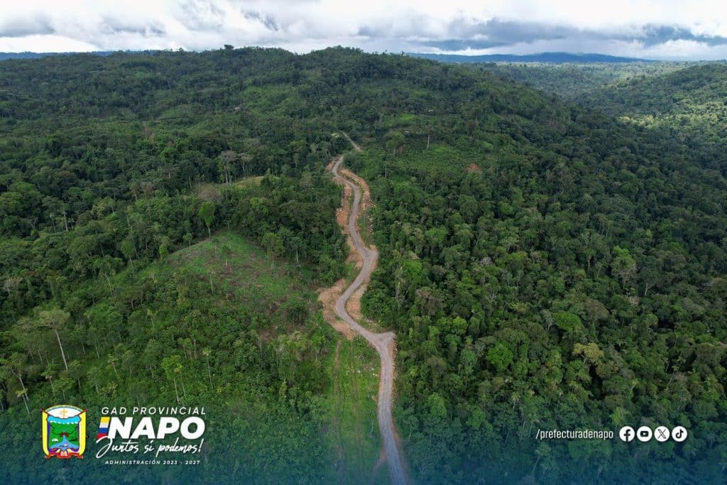 apertura y lastrado de la vía tamia urku – pasu urku, parroquia ahuano