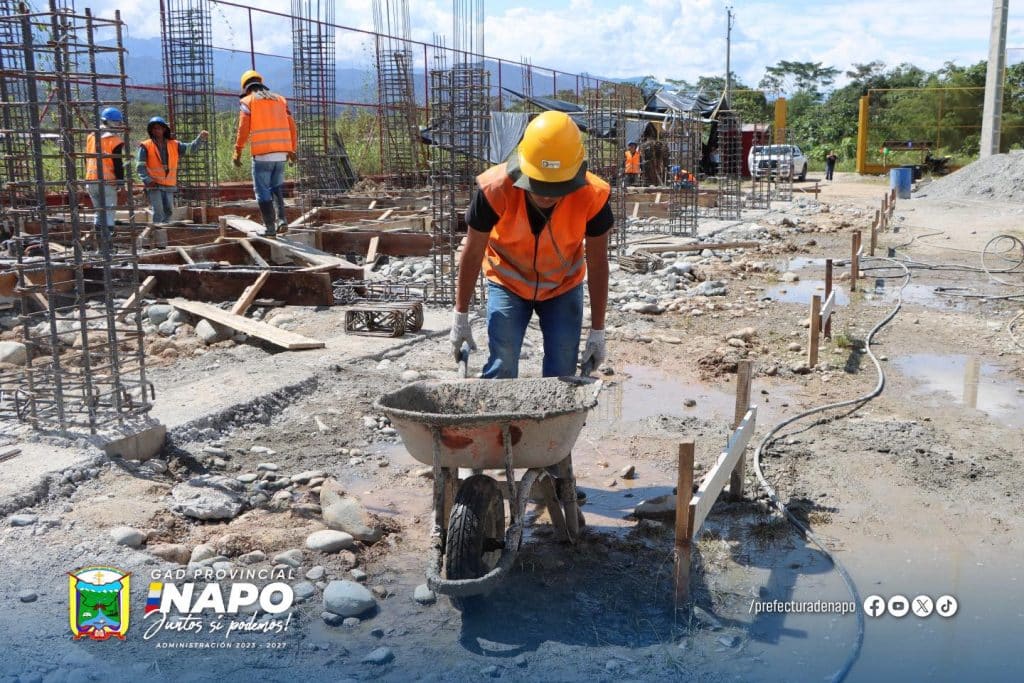 avanza con la construcción de los graderíos del estadio fedelban