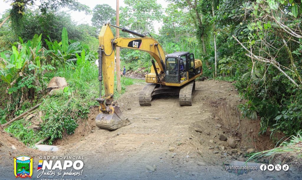 colocación alcantarilla misahuallí sector tiyuyaku