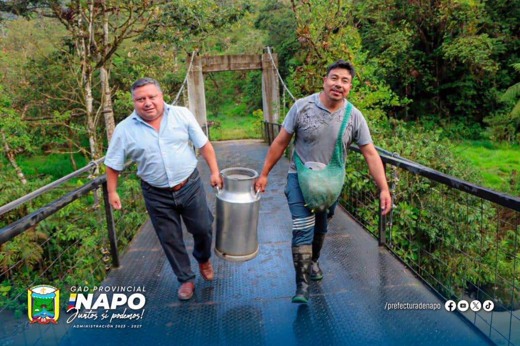 construcción y mantenimiento de puentes sobre el río sardinas – parroquia sardinas, cantón el chaco