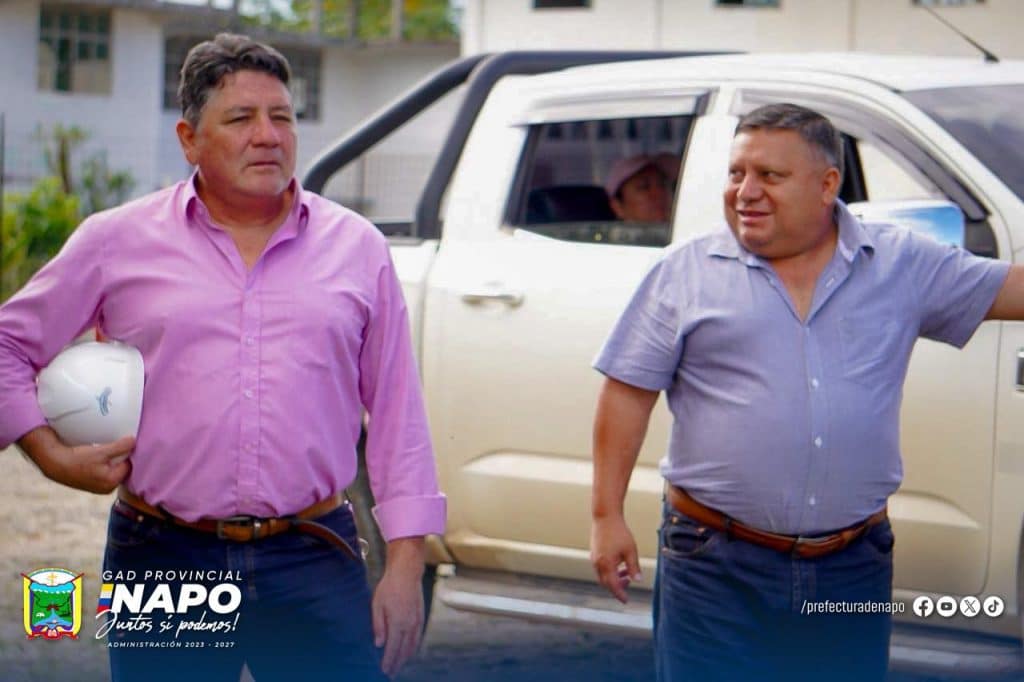 construye aulas en la unidad educativa jaime roldós aguilera