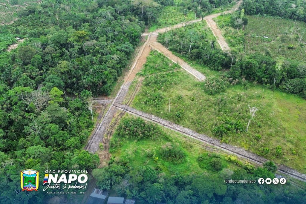 drenajes en la comunidad colonia