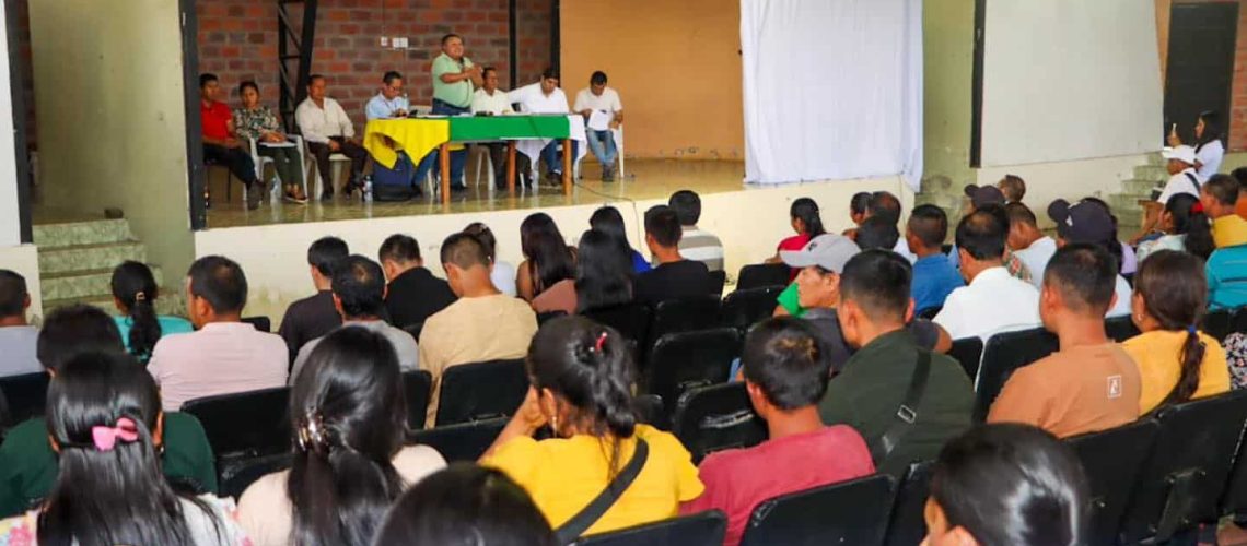 22 reunión de trabajo con el pueblo kichwa de rukullakta (22 mayo)