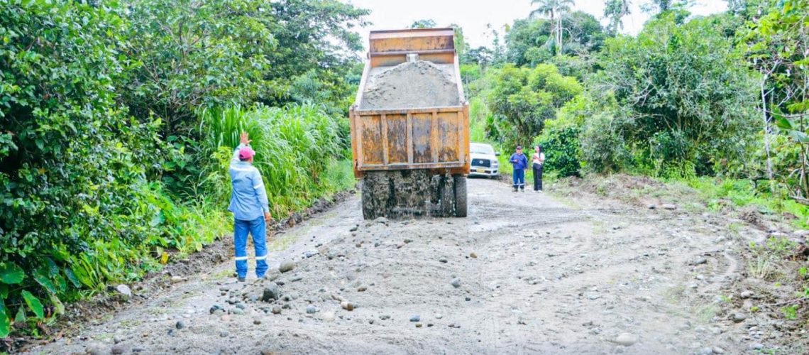 45 ¡el lastrado avanza en misahuallí! (10 junio)