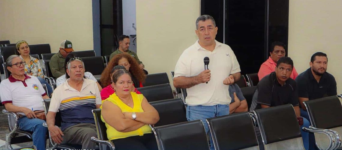 66 la prefectura de napo impulsa el manejo responsable de residuos peligrosos (25 junio)