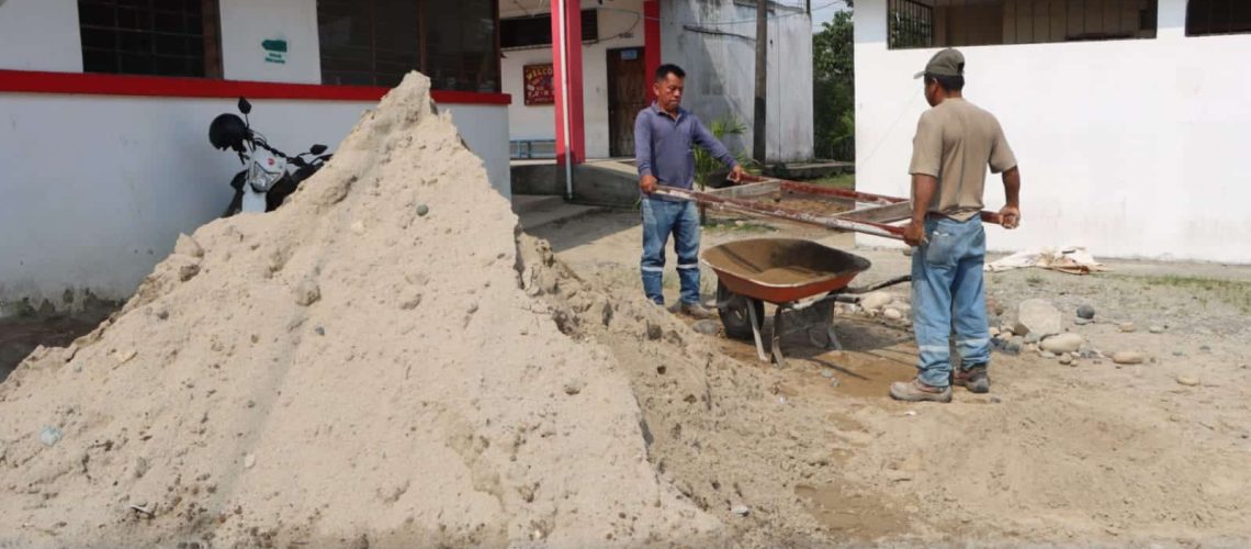 adecuación de aulas en la unidad educativa nacional tena mejora espacios para el aprendizaje