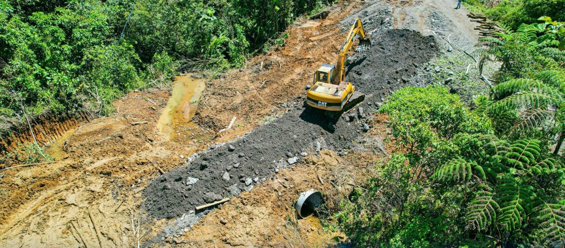 apertura y lastrado 2km rio pucuno