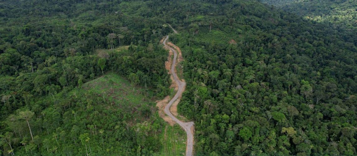 apertura y lastrado de la vía tamia urku – pasu urku, parroquia ahuano