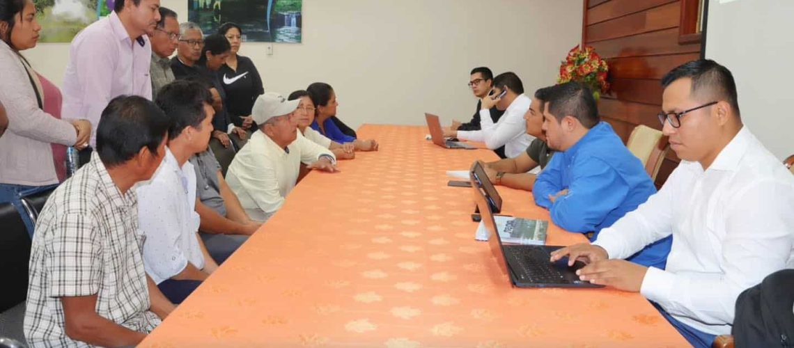 ateción al público 04 agosto