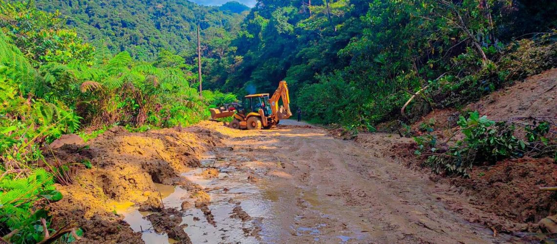 atención a emergencia en la vía cando – laguna azul, parroquia talag