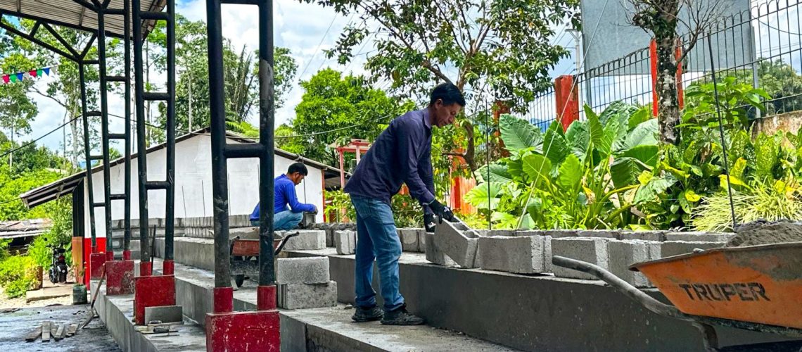 construcción de graderíos en la unidad educativa aurelio guerrero sanz – comunidad rukullakta, parroquia archidona