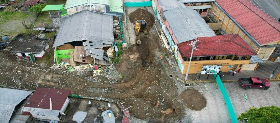 construcción del puente sobre el río napo – puerto misahuallí