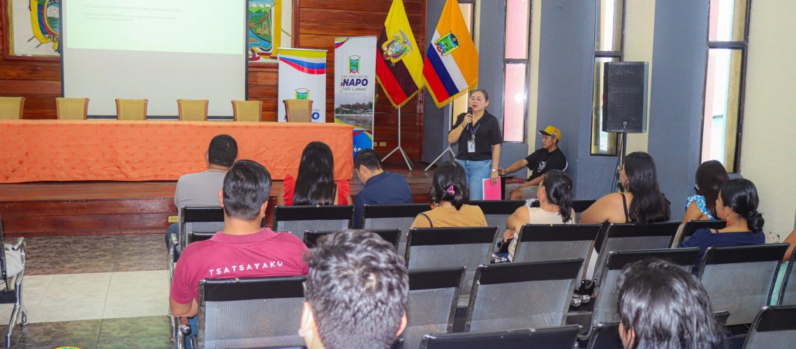 conversatorio “jóvenes amazónicos construyendo resiliencia y liderazgo en sus territorios” – napo