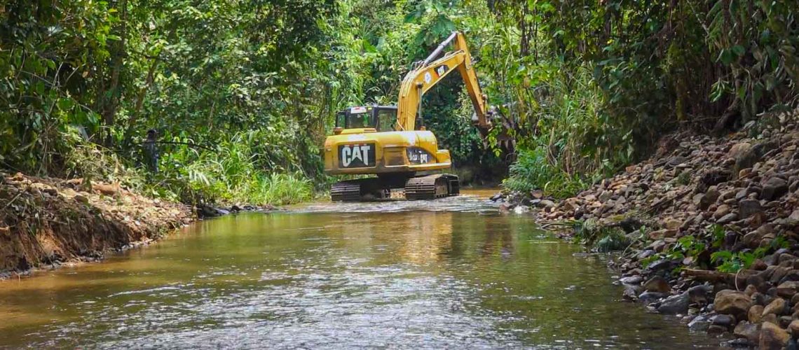 desazolve del río tazayaku fortalece la prevención ante desastres en la parroquia muyuna – tena