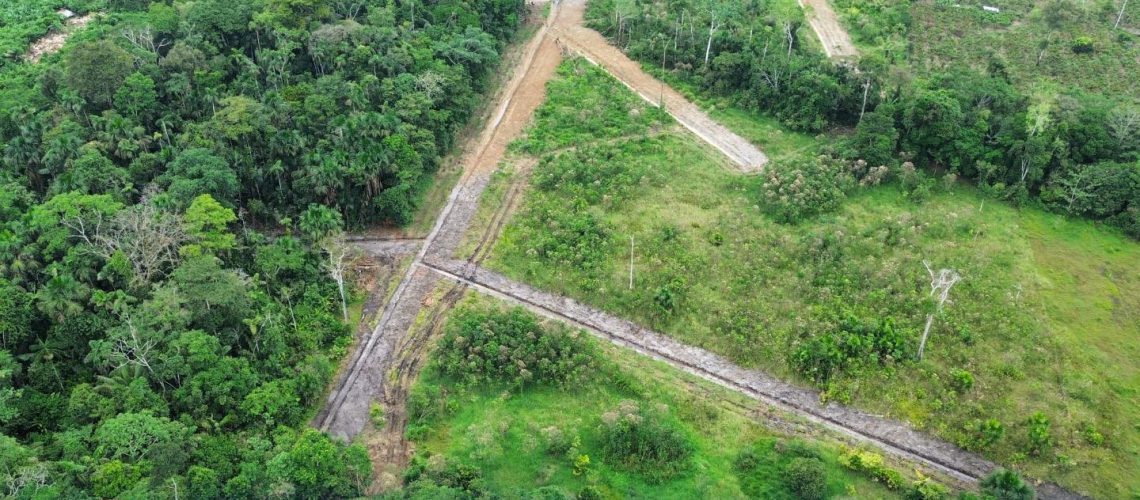 drenajes en la comunidad colonia