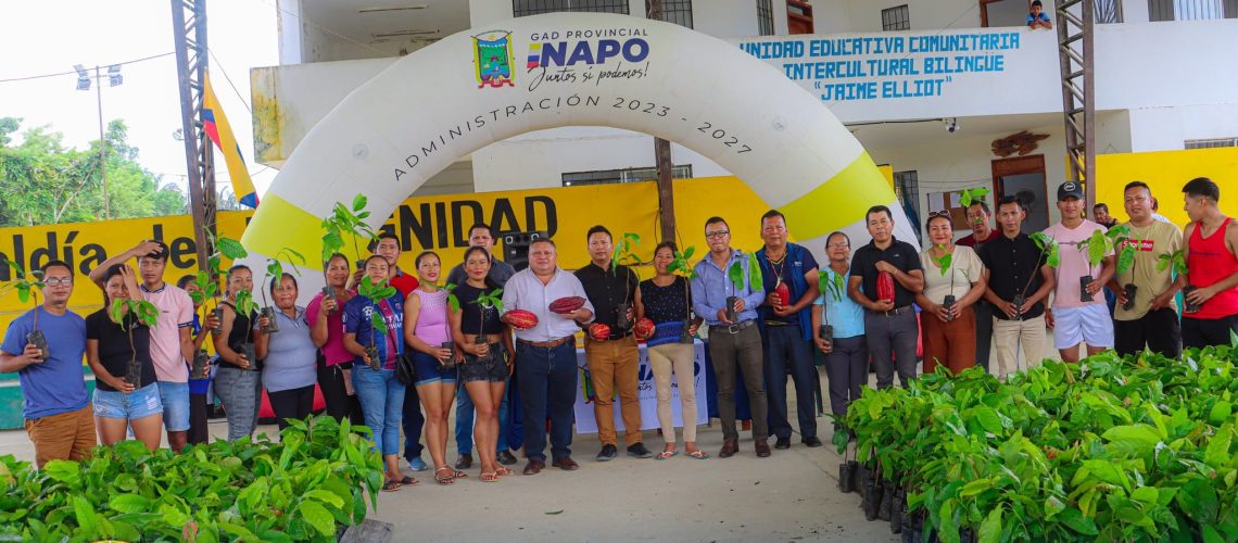 entrega de 5.148 plantas de cacao en la comunidad kichwa shandia – parroquia talag