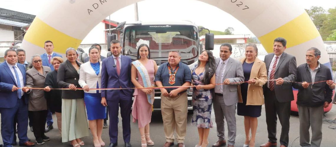 entrega de camión al gad parroquial de borja – san francisco de borja