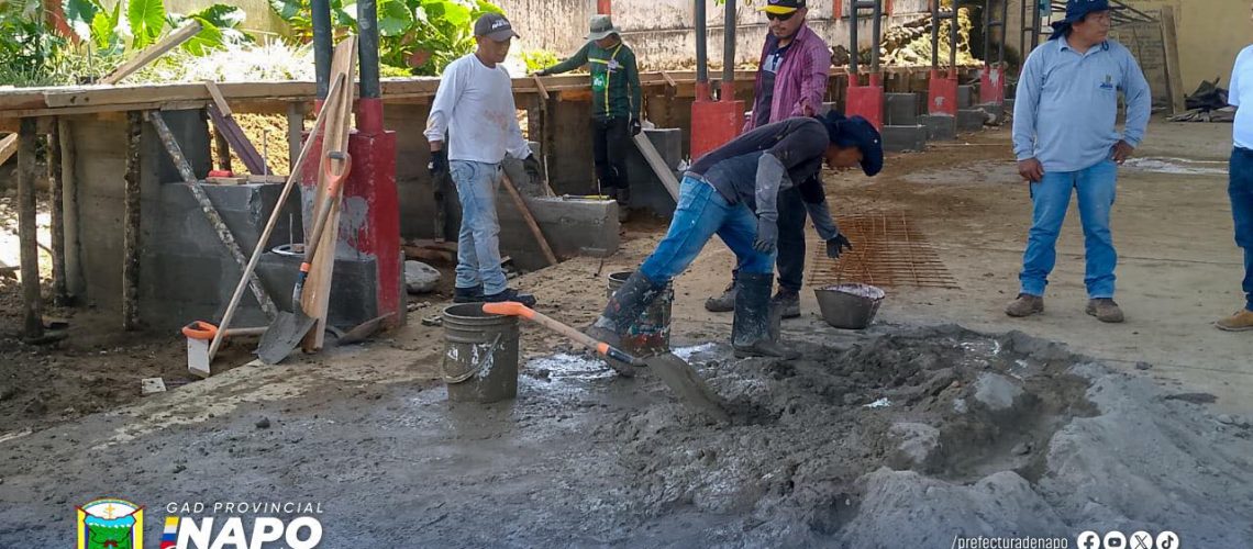 graderíos en la unidad educativa de rukullakta