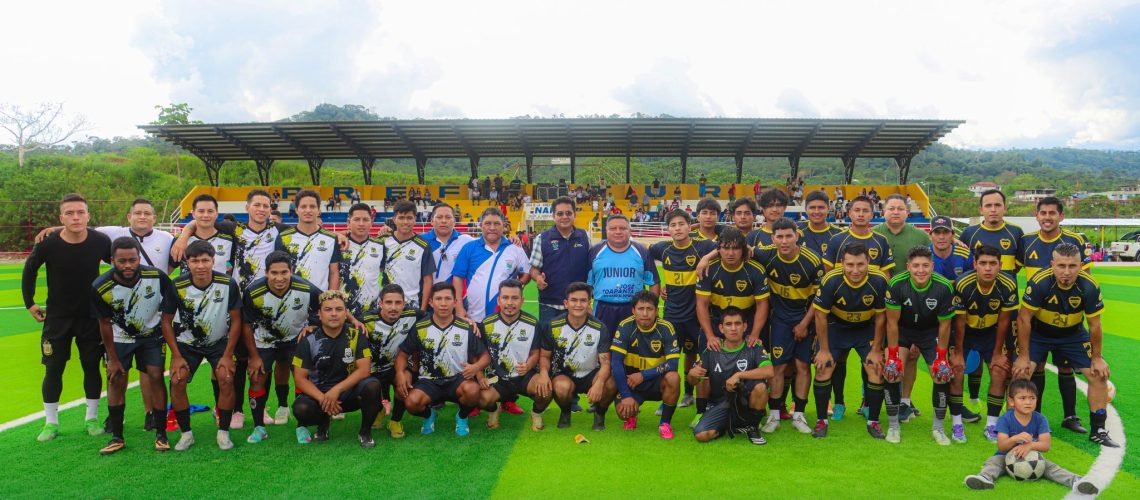inauguración del estadio provincial de napo “guido robalino” – barrio buen pastor