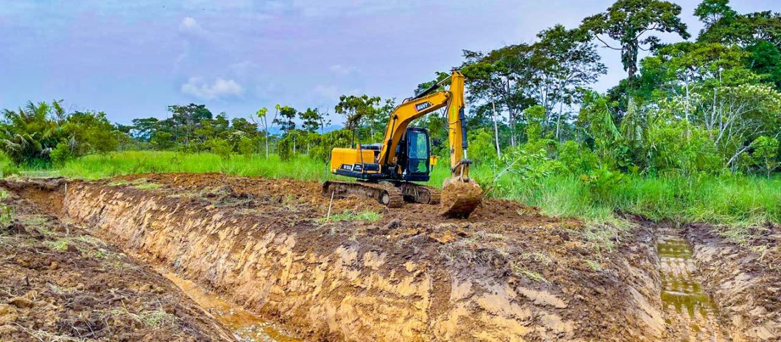 inicio del proyecto de drenajes fortalece la producción agrícola en arosemena tola
