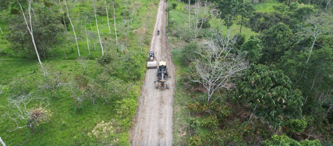mantenimiento y reconformación en la vía san miguel de palmeras – alto pusuno