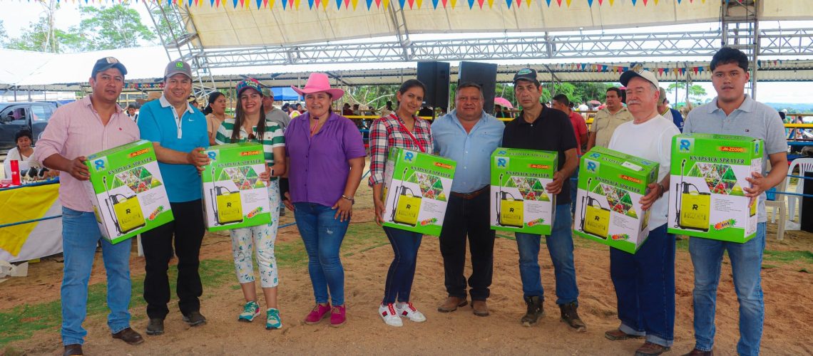 reconocimiento a ganaderos en la expo ganadera napu marka 2026 – provincia de napo