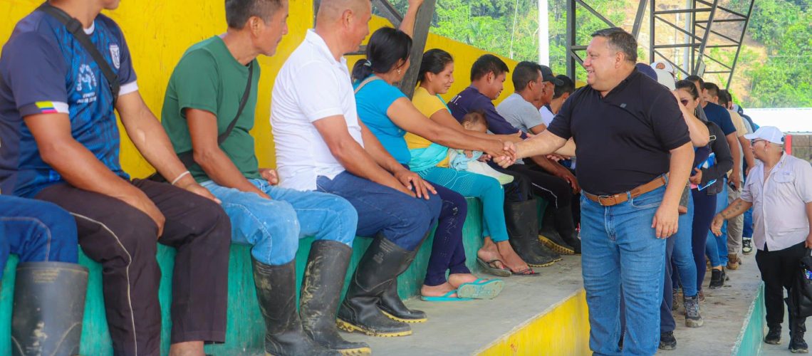 reunión de trabajo sobre vialidad rural con comunidades de bellavista alta y sectores aledaños