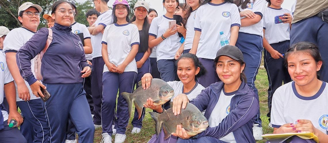 web capacitación a estudiantes granja shitig