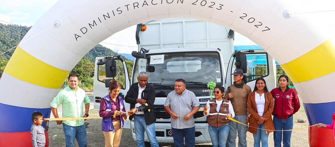 web entrega de un camión de 6 toneladas al gad parroquial de linares