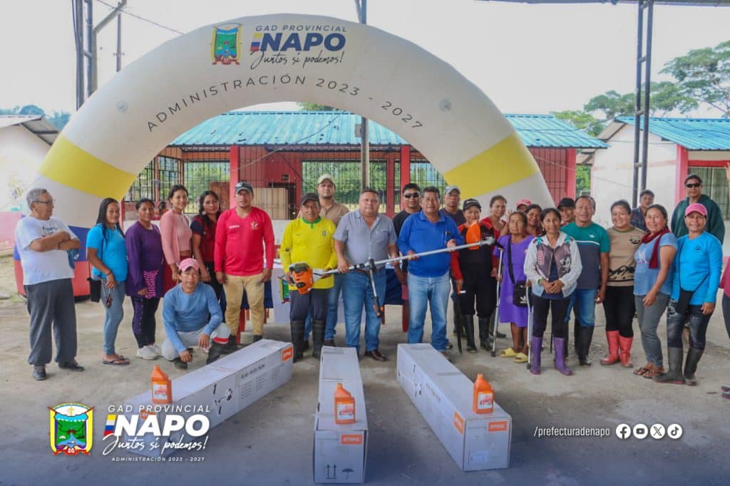 entrega de desbrozadoras fortalece la producción en la comunidad shiripuno – parroquia misahuallí