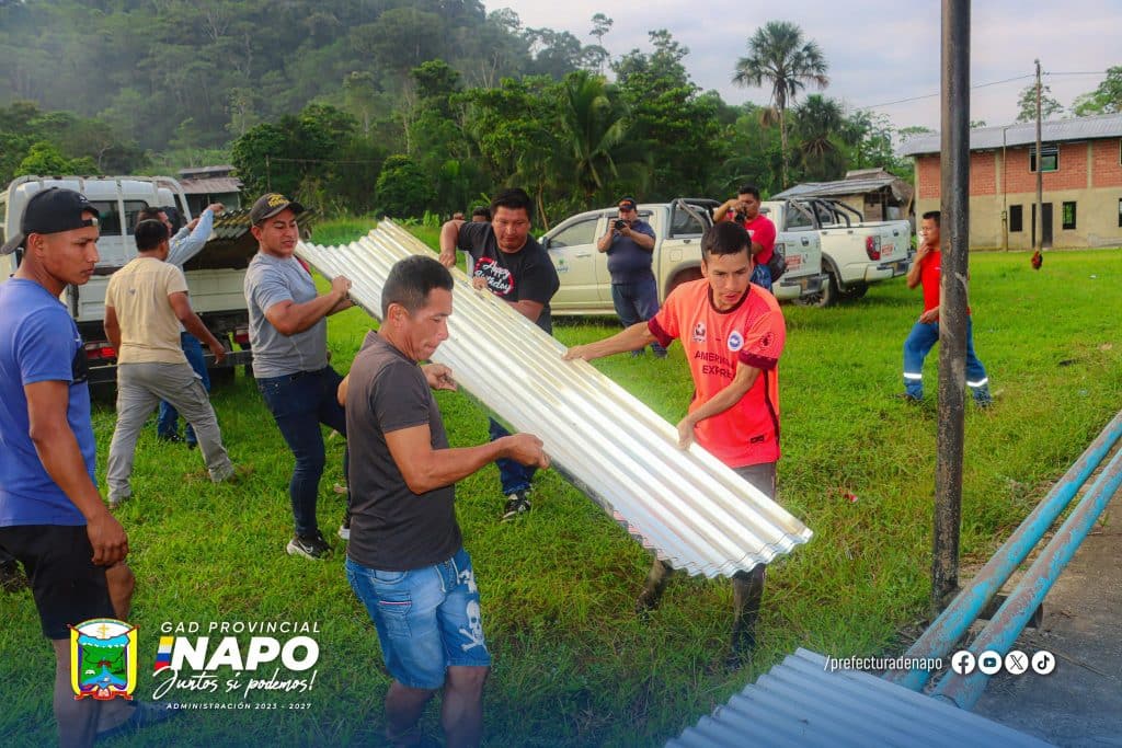 entrega de materiales para la reconstrucción de la casa comunal en ñukanchi llacta – chonta punta
