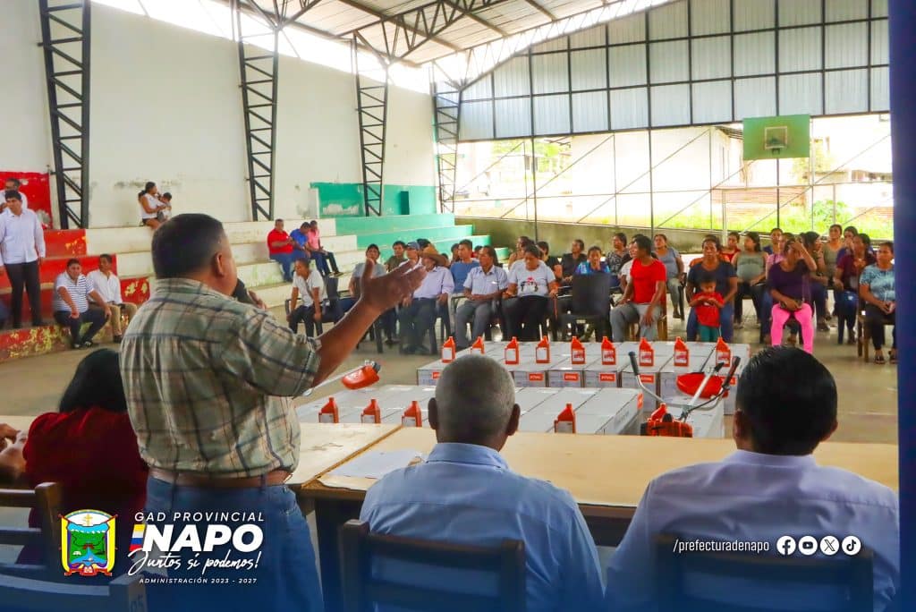 entrega de motoguadañas a la comunidad de porotoyacu – cantón archidona