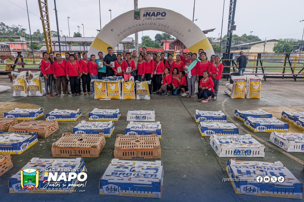 entrega de proyecto avícola a la asociación mushuk yuyay – cotundo