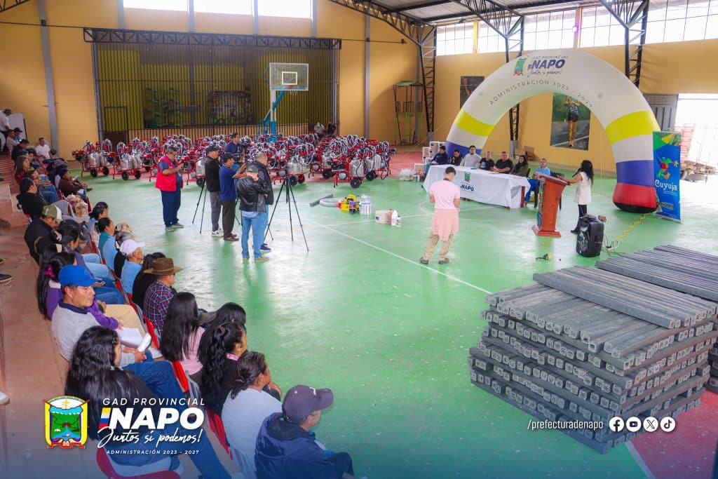 entrega de proyectos productivos en la parroquia cuyuja – cantón quijos