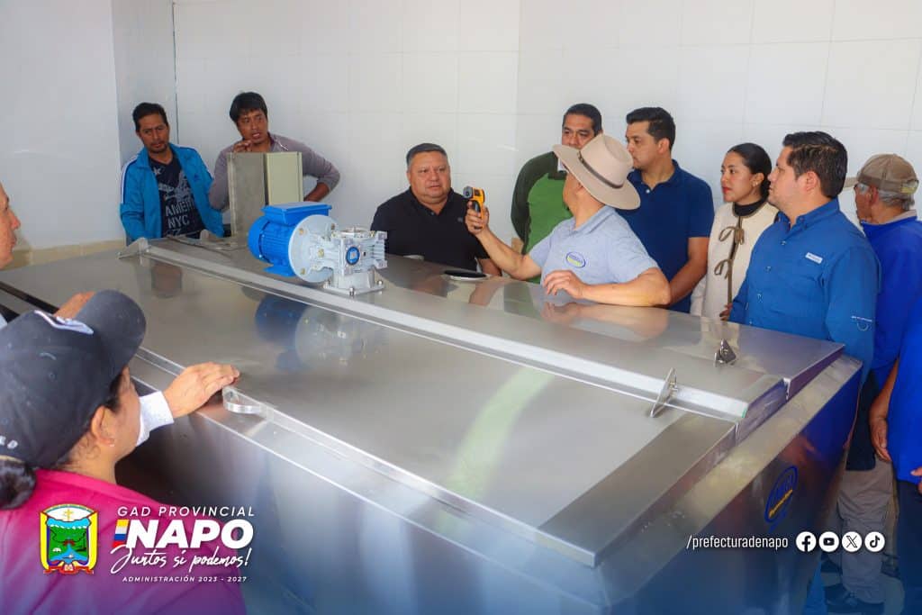entrega del proyecto de fortalecimiento de centros de acopio de leche en cosanga, sumaco y santa rosa – cantones quijos y el chaco