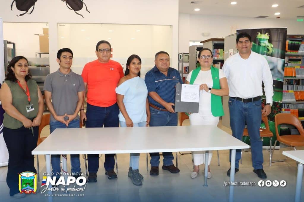 entrega oficial de los estudios para la construcción de la vía de acceso ikiam