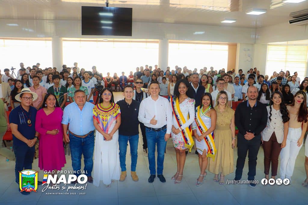 i encuentro provincial de jóvenes líderes de napo – salón de uso múltiple