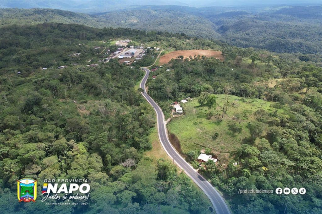 inauguramos 2.2 kilómetros de ampliación y asfalto