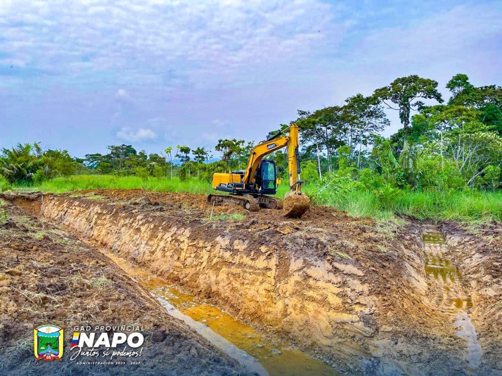 inicio del proyecto de drenajes fortalece la producción agrícola en arosemena tola