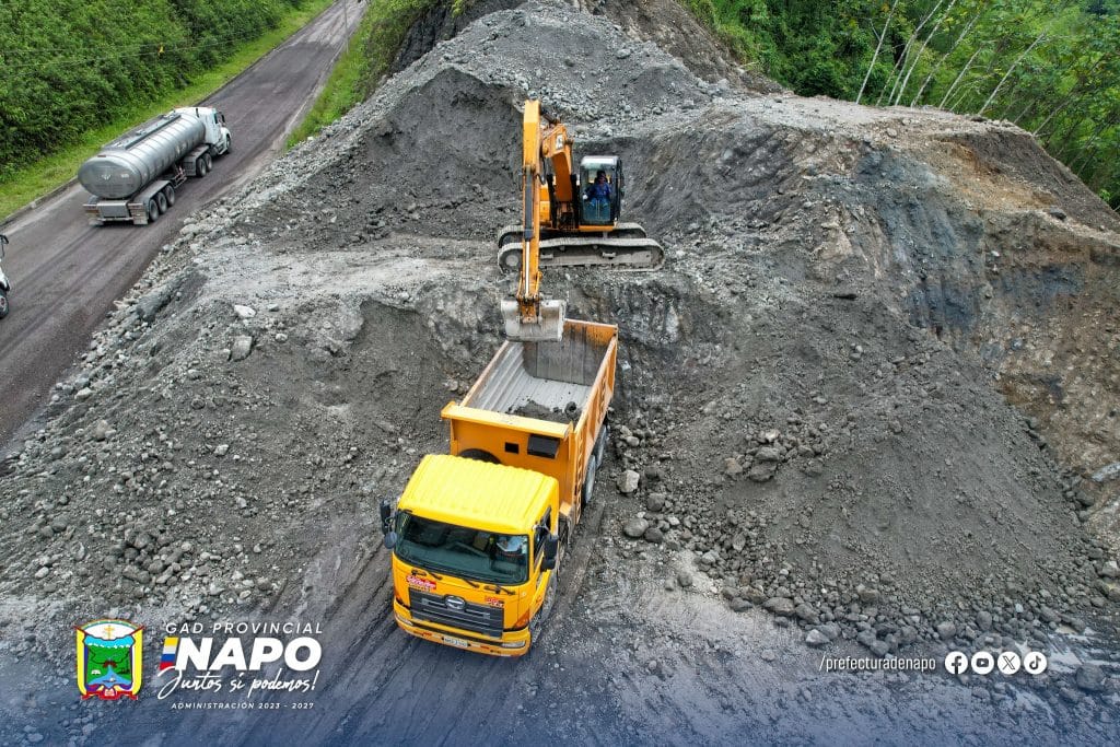 lastrado de la vía hacia la comunidad urtiyaku – parroquia hatun sumaku, cantón archidona