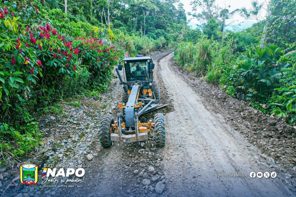 mantenimiento vial en la vía las yerbitas – ongota