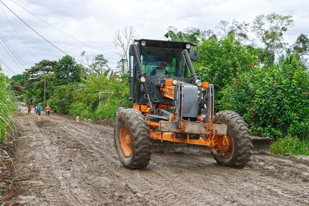 mejoramiento vial capirona