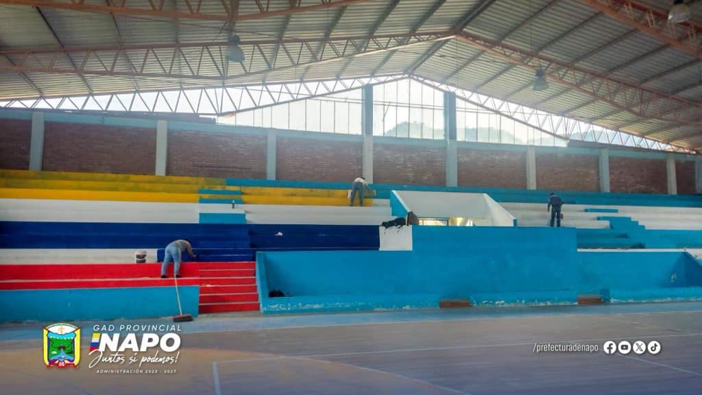 pintura en el coliseo de baeza