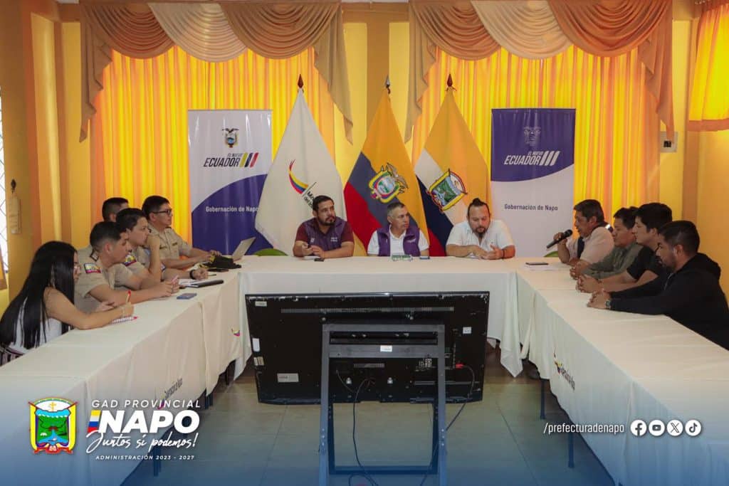 reunión técnica para el seguimiento del mantenimiento del puente sobre el río napo