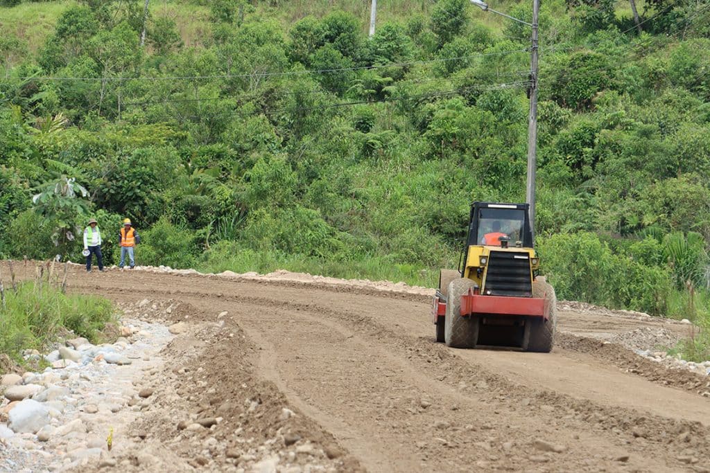 seguimiento asfaltado vía a santa rita
